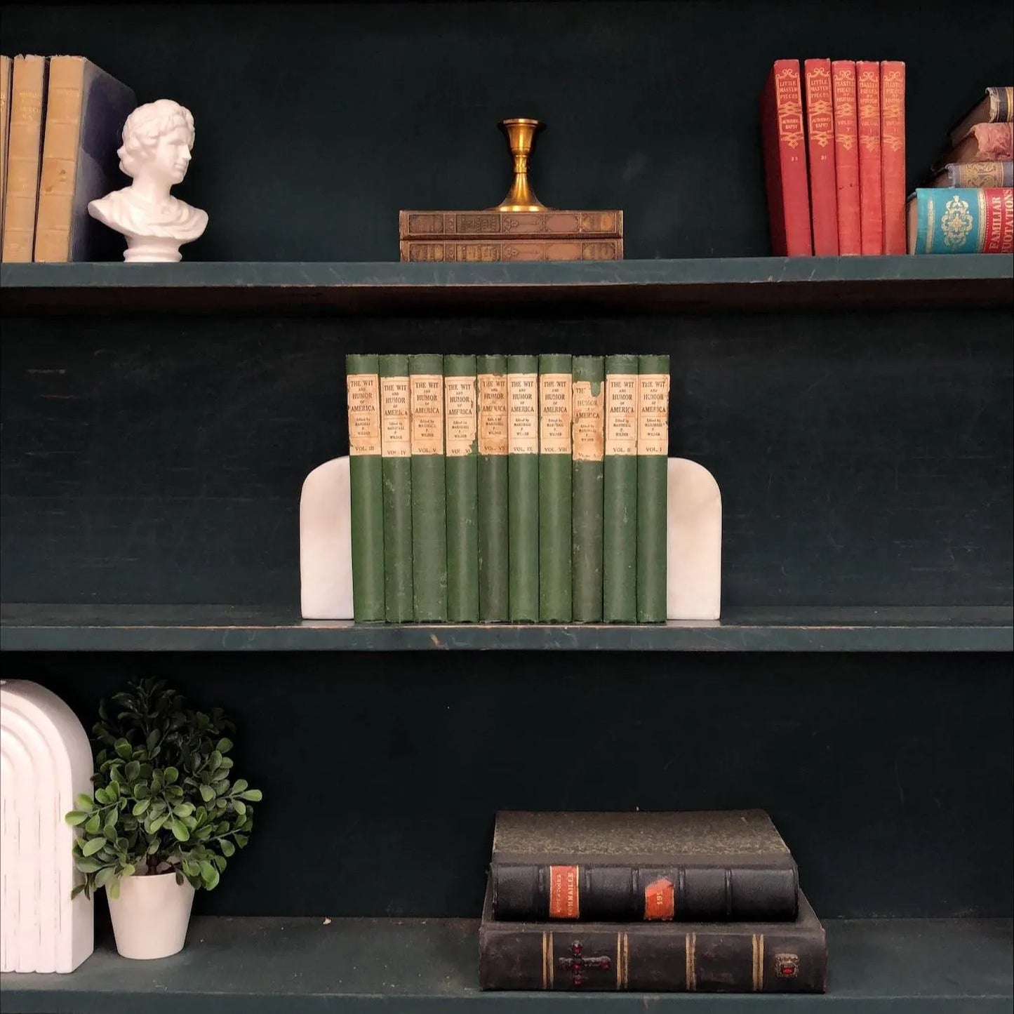 Classic Books by the Foot: The Wit and Humor of America, Hardcover Set, Display Hardcovers