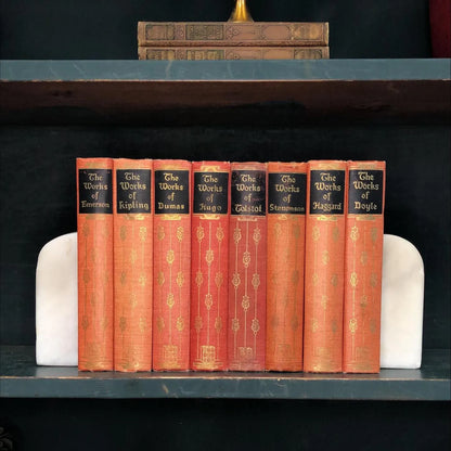 Classic Books by the Foot: The Works Of, Hardcover Set, Display Hardcovers