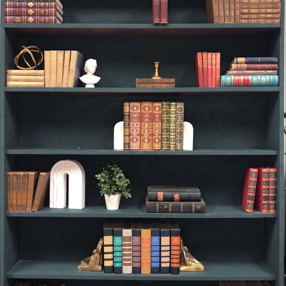 Classic Books by the Foot: Old World Classic Study Decor International Collectors Library Bundle, Hardcover Display