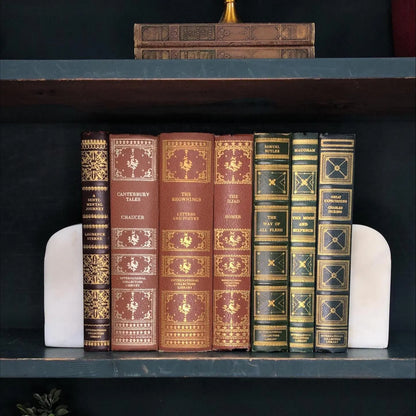 Classic Books by the Foot: Old World Classic Study Decor International Collectors Library Bundle, Hardcover Display