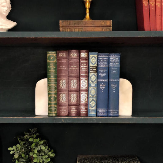Classic Books by the Foot: Vintage Classic Moody Study Library Decor, Display Hardcovers