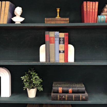 Classic Books by the Foot: Sophisticated Vintage Classic Library Academia Office Decor, Display Hardcovers