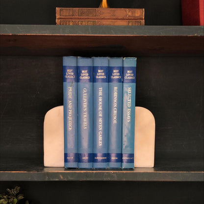 Classic Books by the Foot: Blue Best Loved Classics, Display Hardcovers set