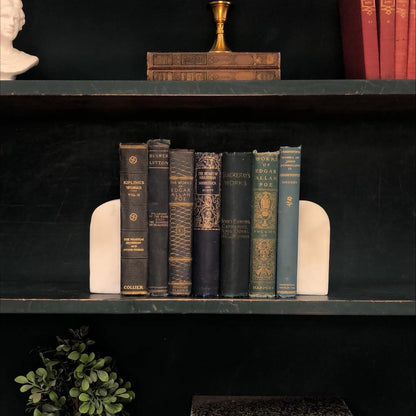 Classic Books by the Foot: Antique Gothic Academia Classic Bundle Old World Library Decor, Display Hardcovers set