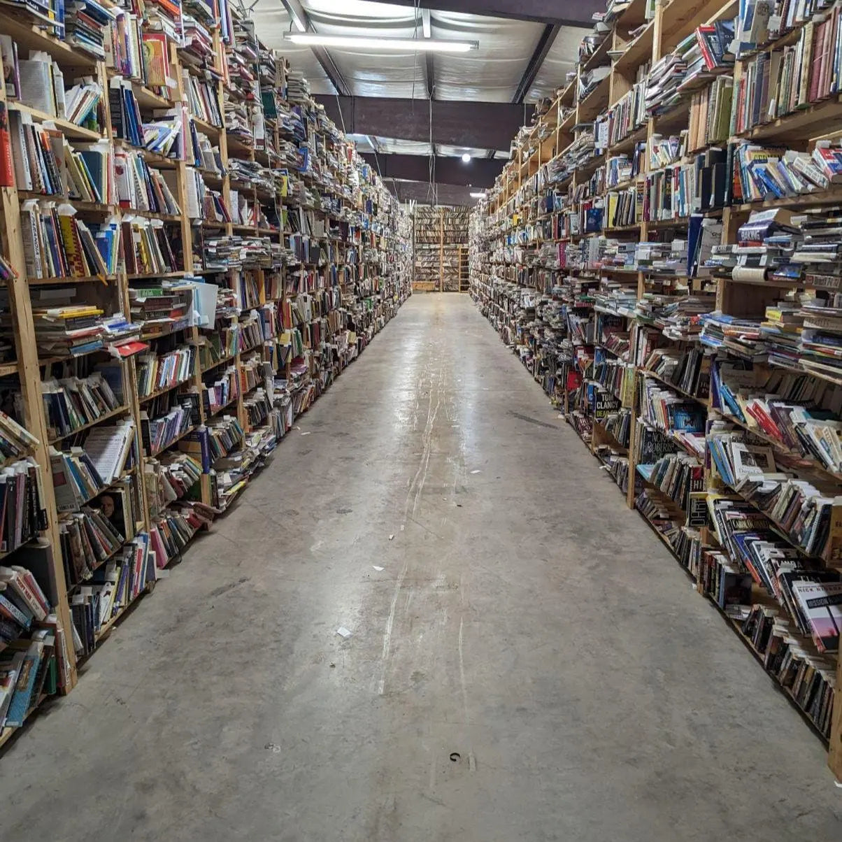 Books by the Pound | Assorted Romance Books | Hardcover/Paperback | Budget Friendly | Perfect for Filling Personal Collections & Bookcases