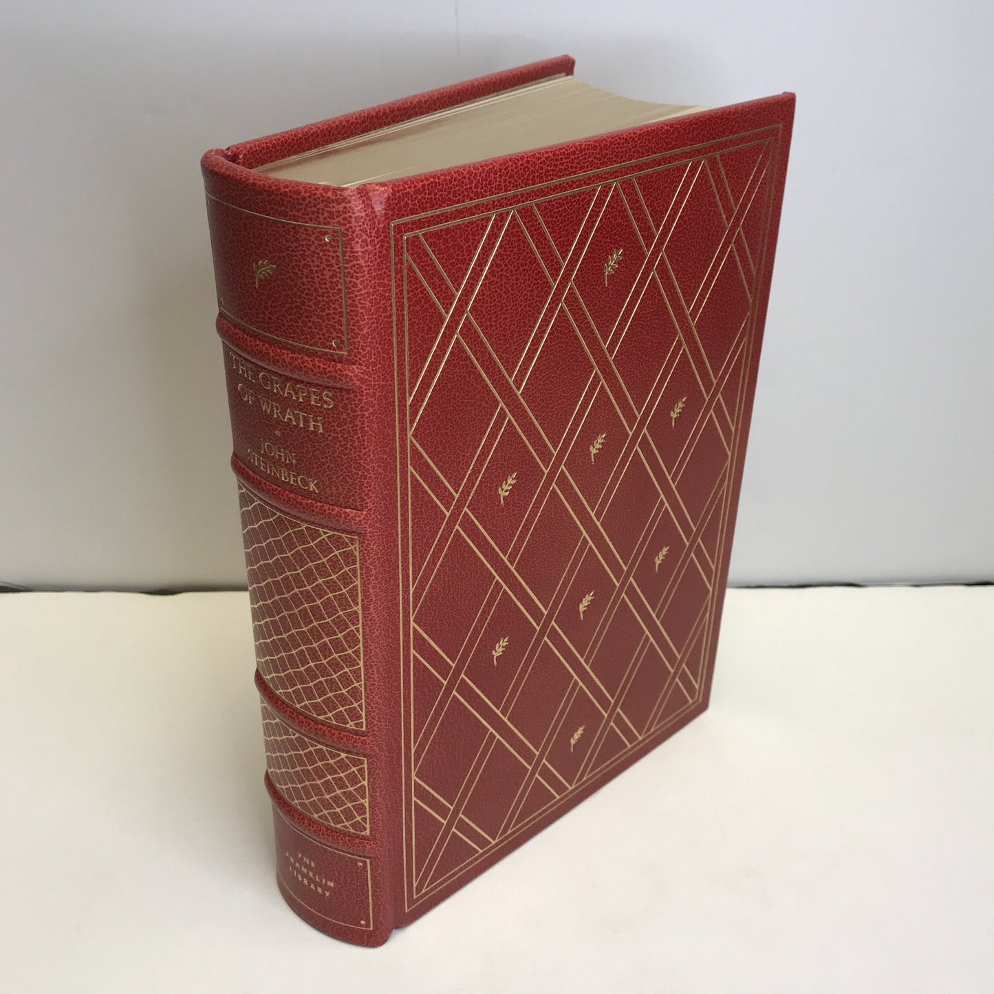 The Grapes of Wrath - John Steinbeck - Franklin Library - 1975