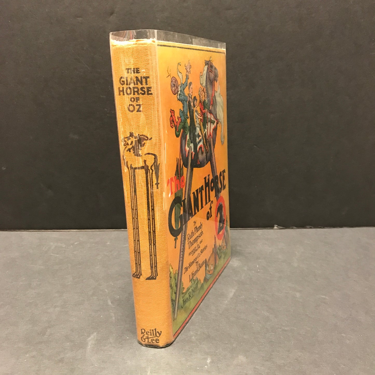 Giant Horse of Oz - Ruth Plumly Thompson - 1928