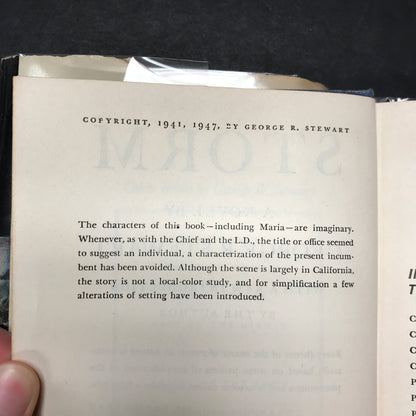 Storm - George R. Stewart - Modern Library - 1947