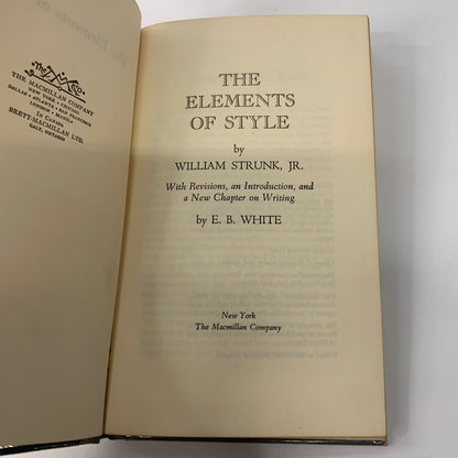 The Elements of Style - William Strunk Jr. and E. B. White - 7th Print - 1960