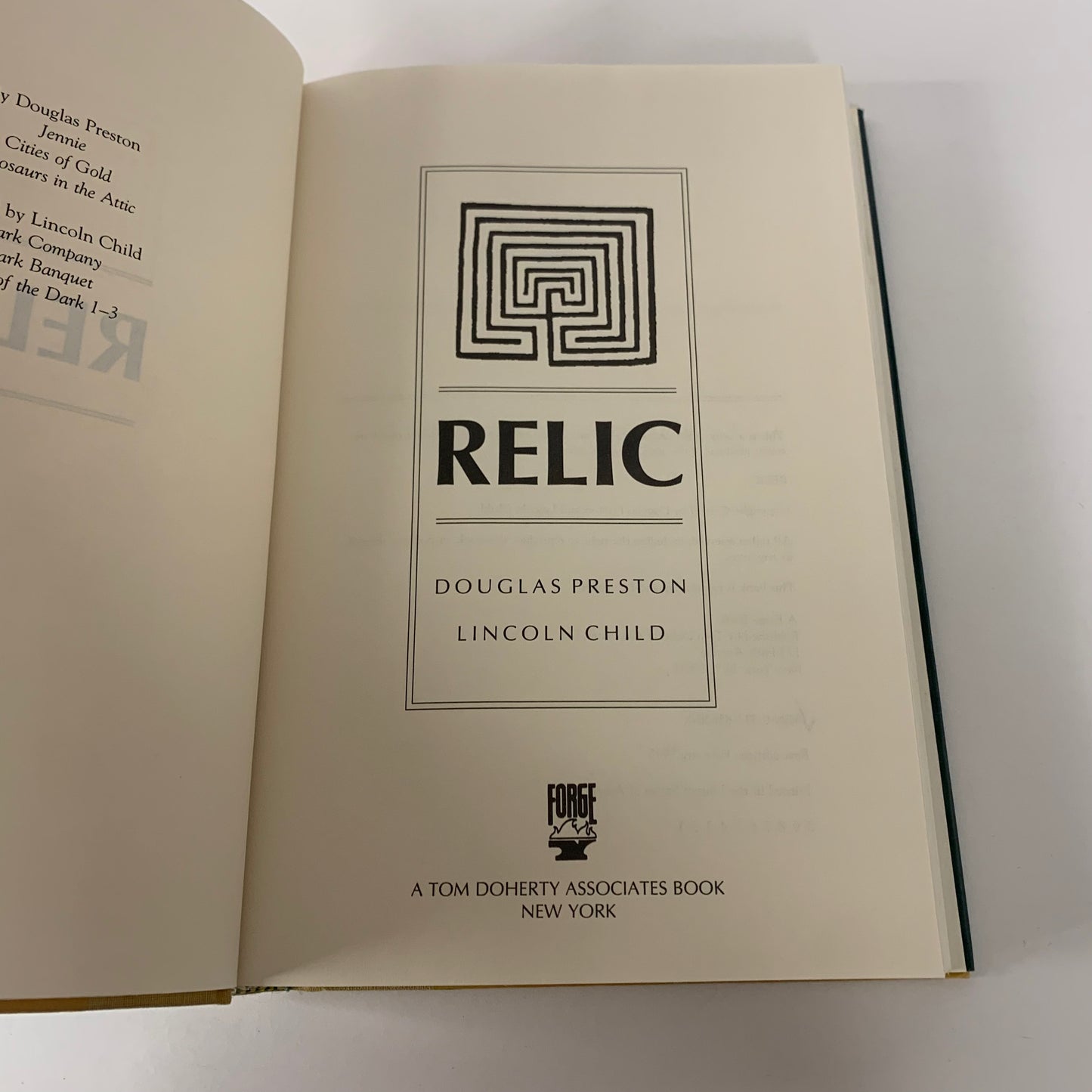 Relic - Douglas Preston and Lincoln Child - 1st Edition - 1995